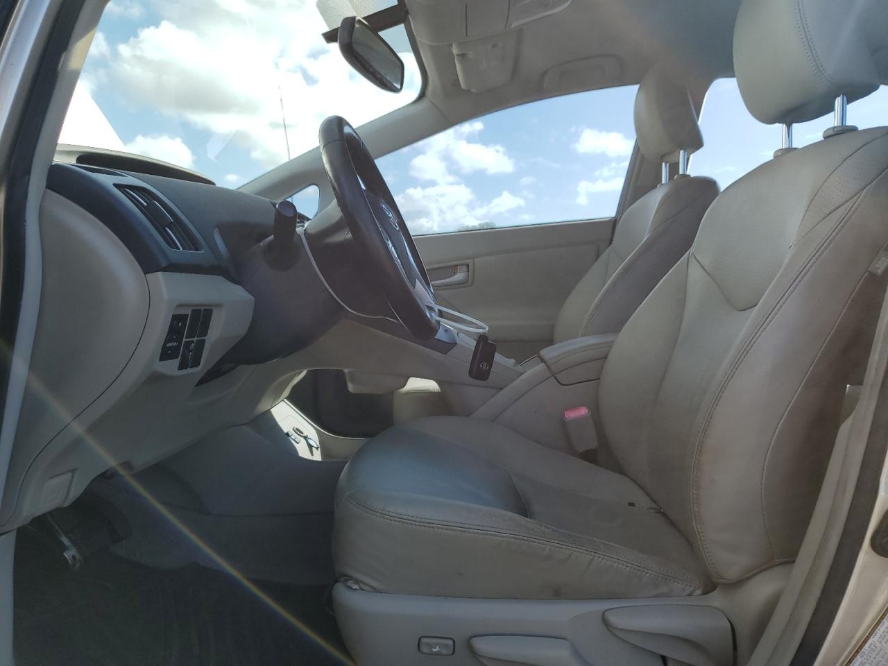 2010 Toyota Prius - Image 7