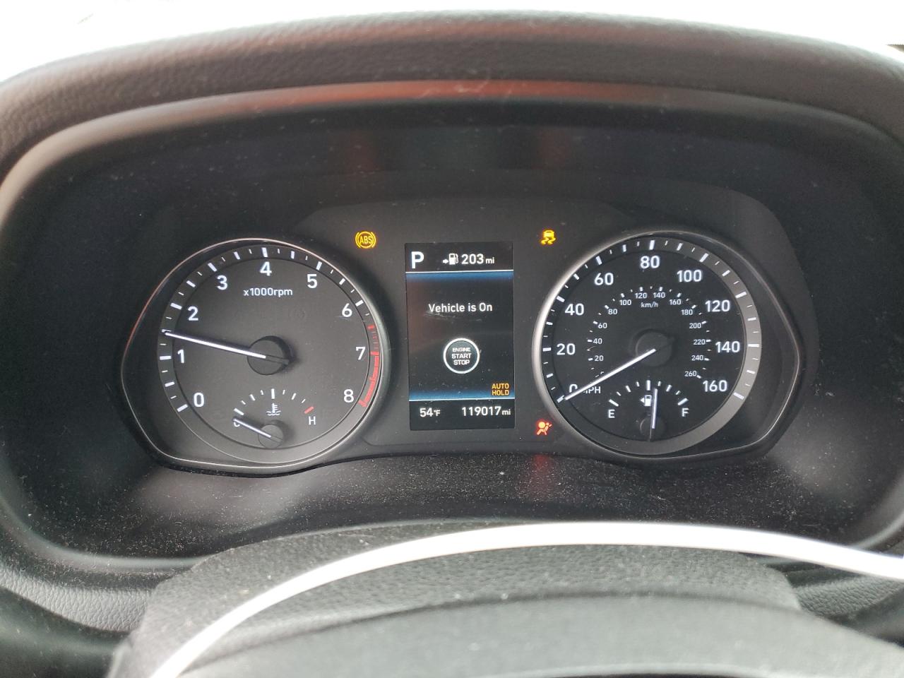 2018 Hyundai Elantra - Image 9