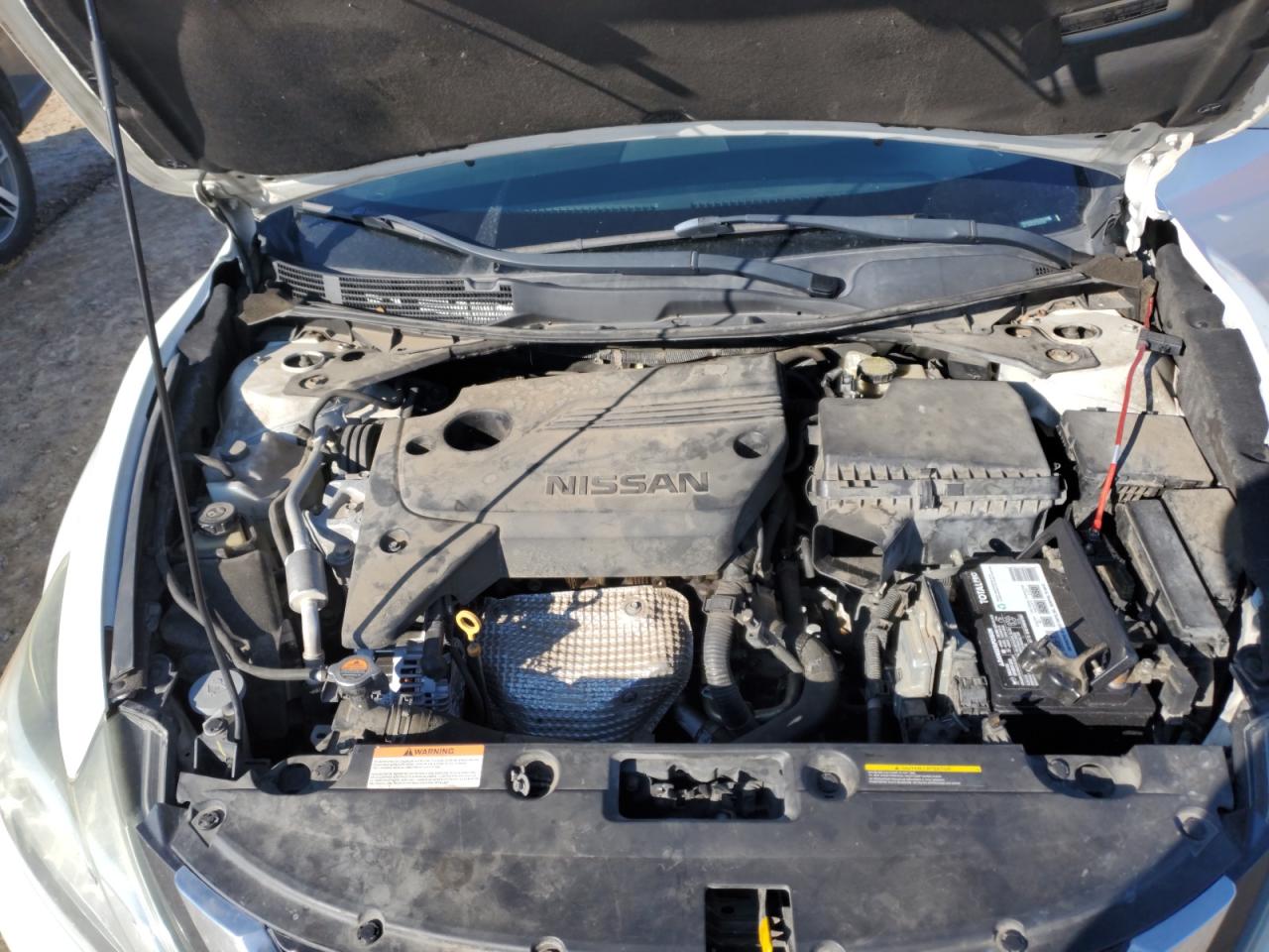 2017 Nissan Altima - Image 11