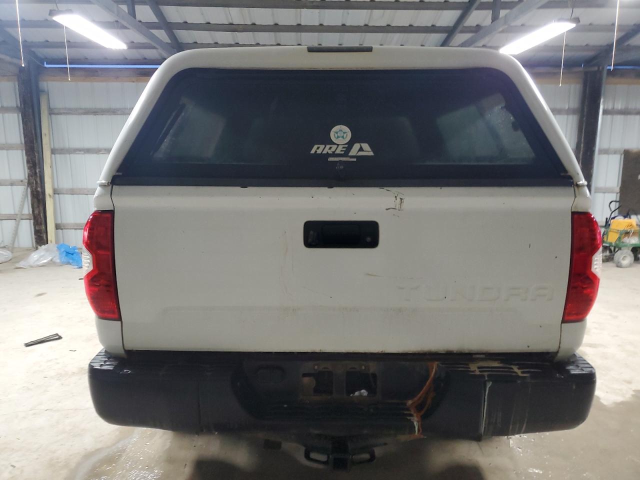 2016 Toyota Tundra - Image 6