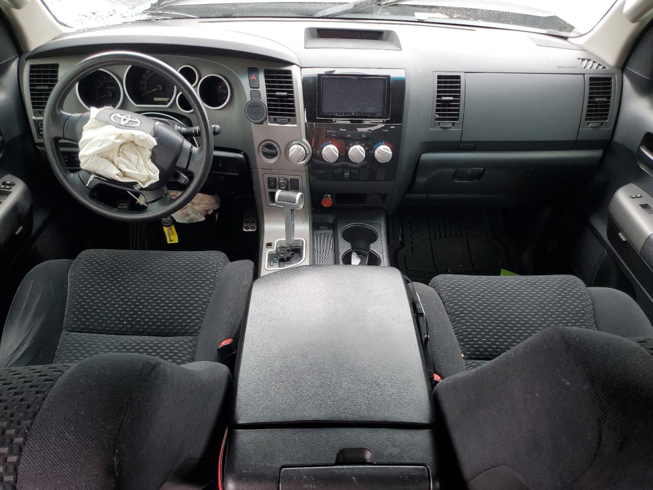 2010 Toyota Tundra - Image 8