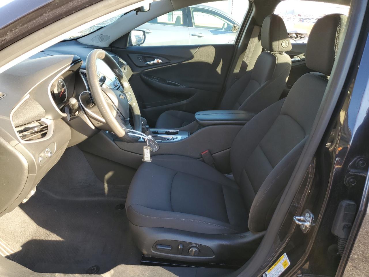 2023 Chevrolet Malibu - Image 7