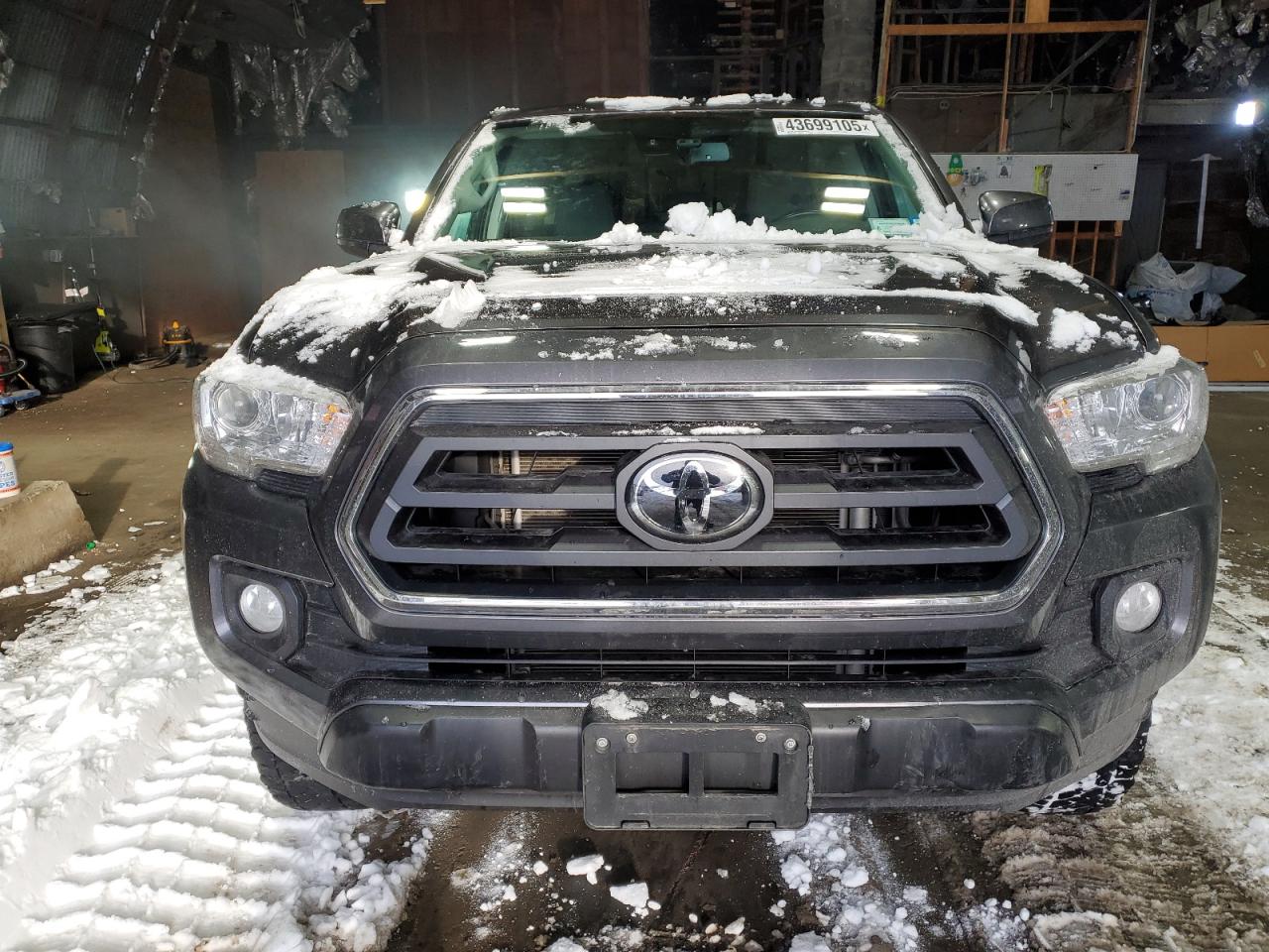 2021 Toyota Tacoma - Image 5