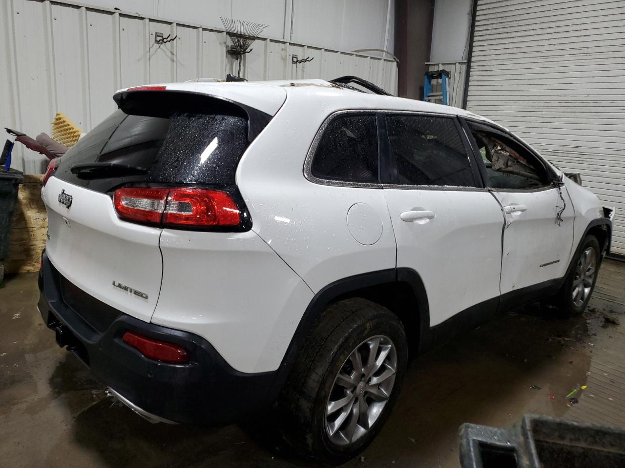 2017 Jeep Grand Cherokee - Image 3