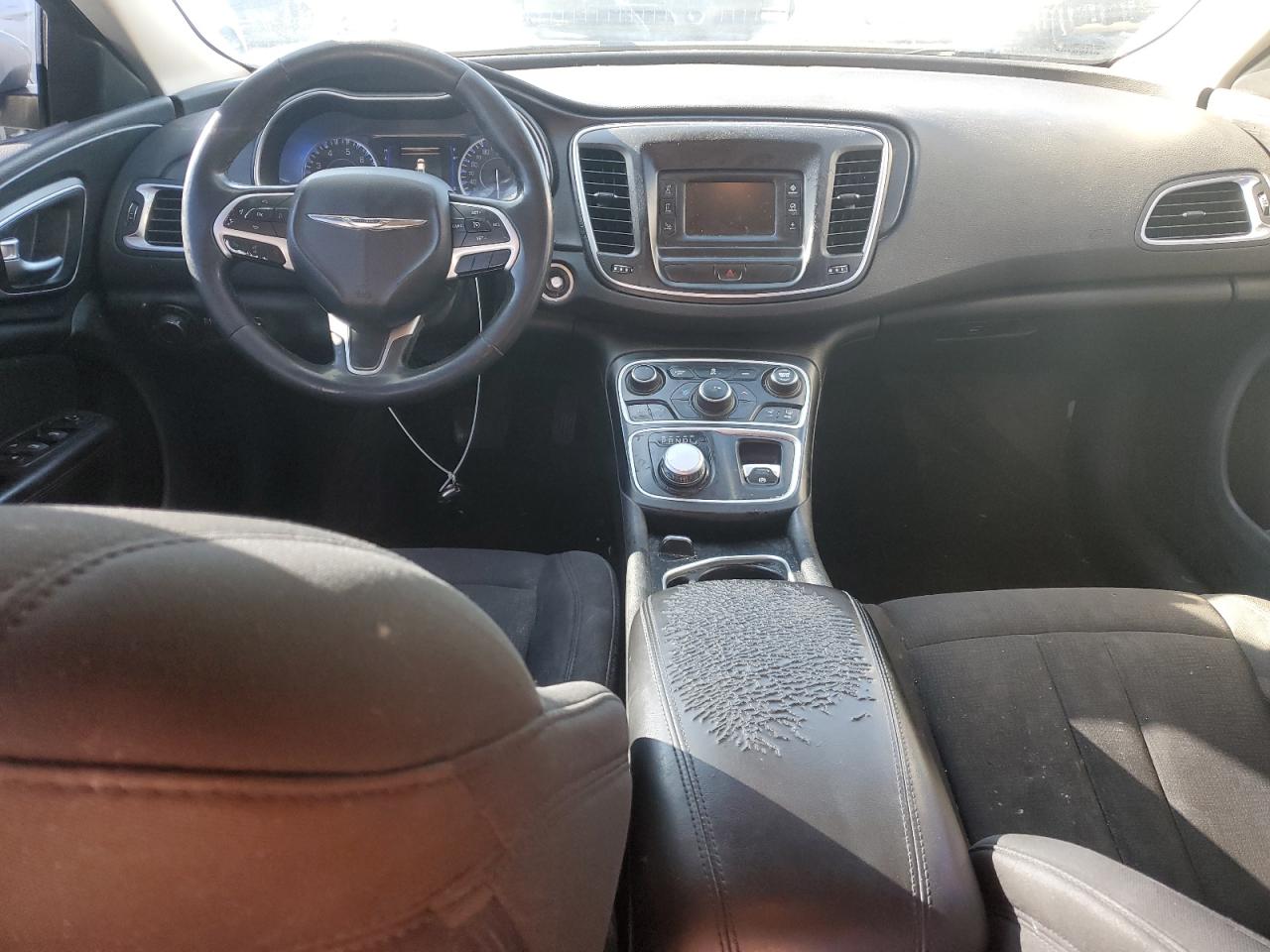 2015 Chrysler 200 - Image 8