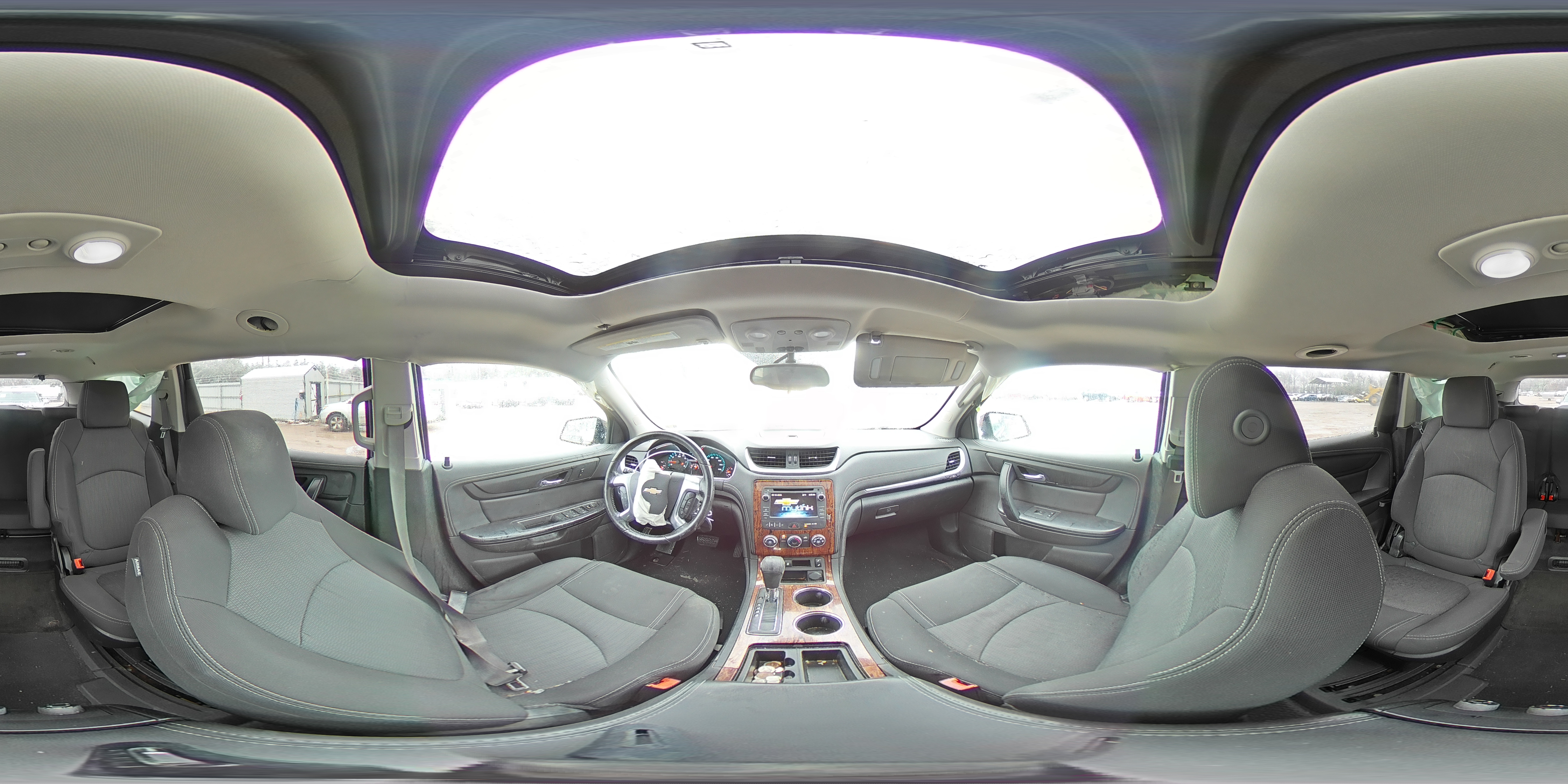 2014 Chevrolet Traverse - Image 14