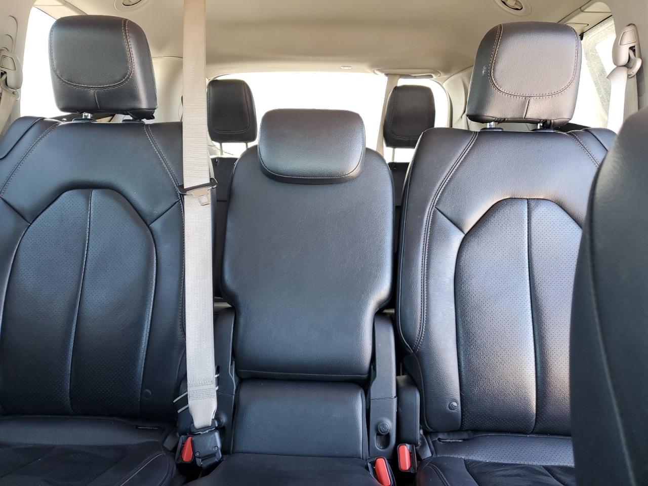 2018 Chrysler Pacifica Touring L VIN: 2C4RC1BG7JR280635 Lot: 70885715