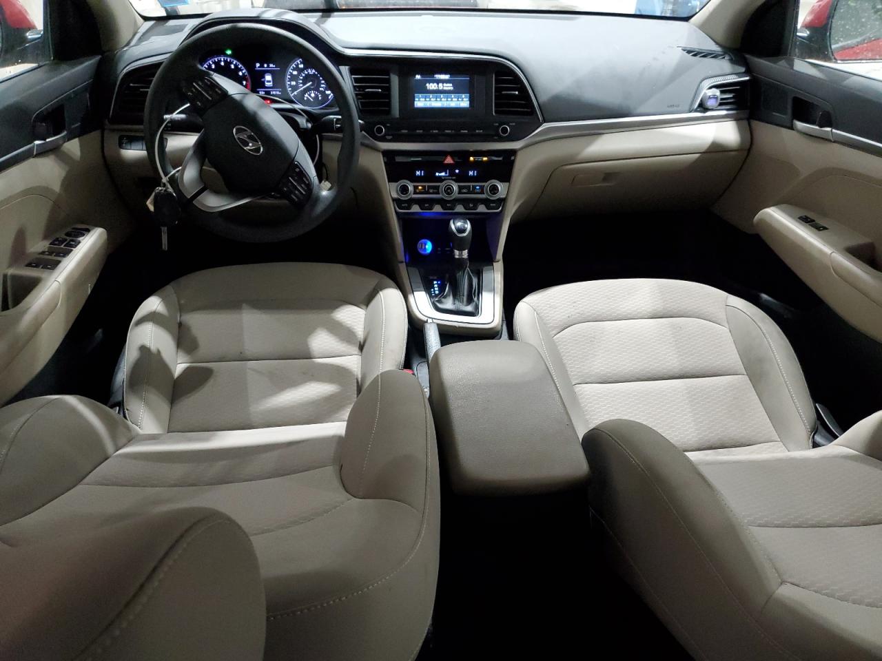 2020 Hyundai Elantra - Image 8