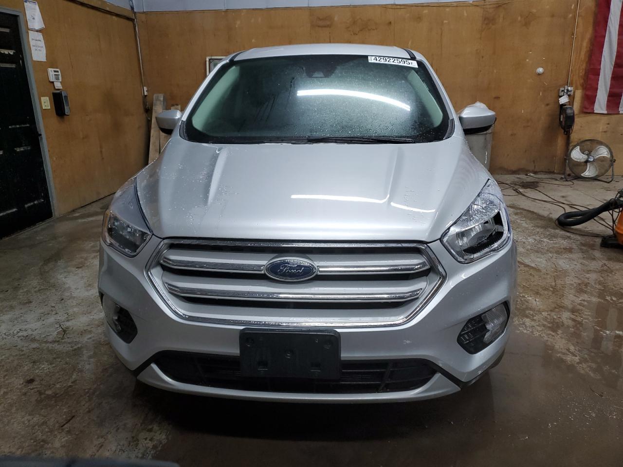 2019 Ford Escape - Image 5