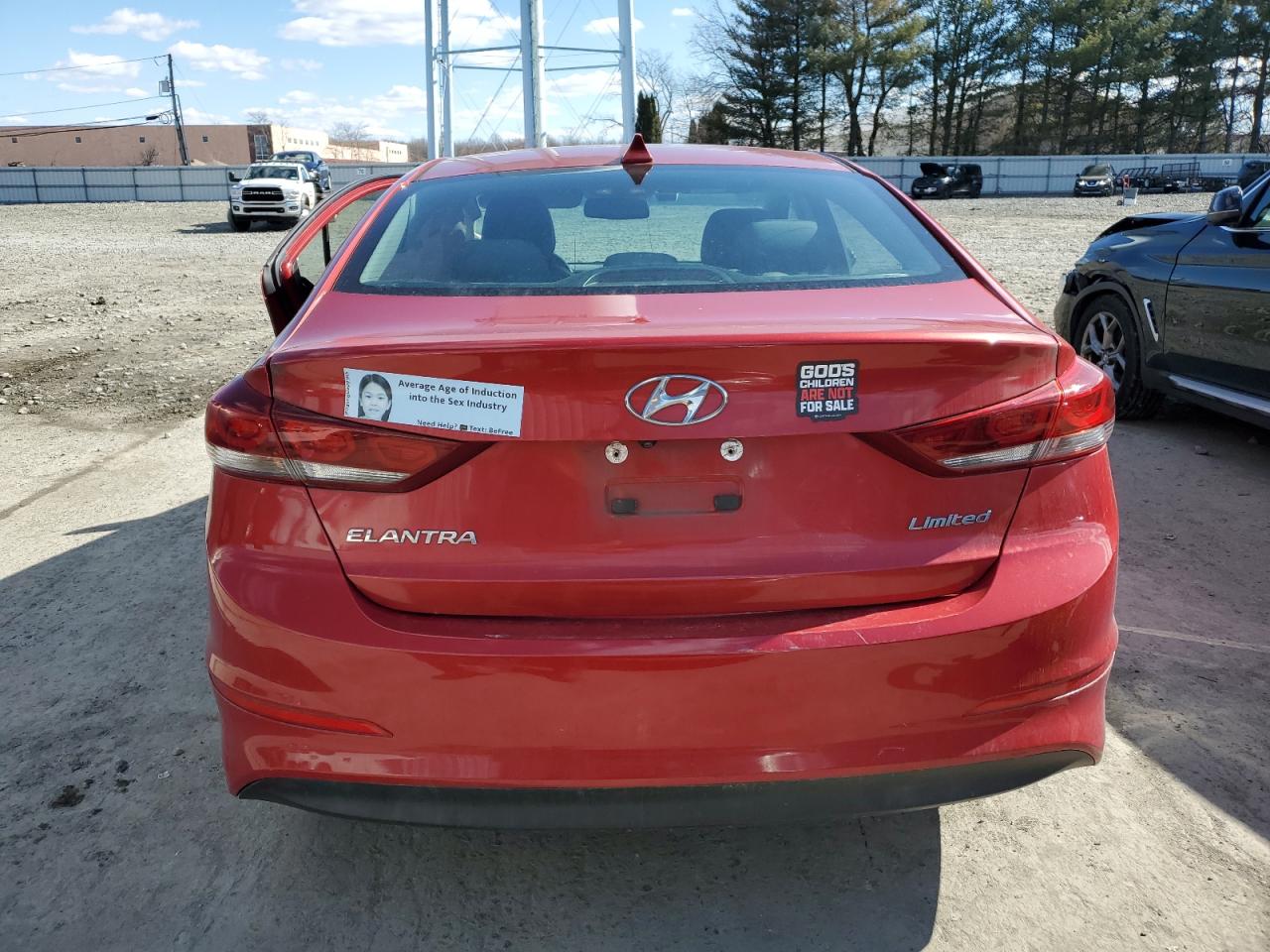 2017 Hyundai Elantra - Image 6