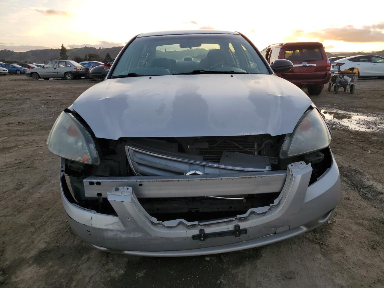 2002 Nissan Altima - Image 5