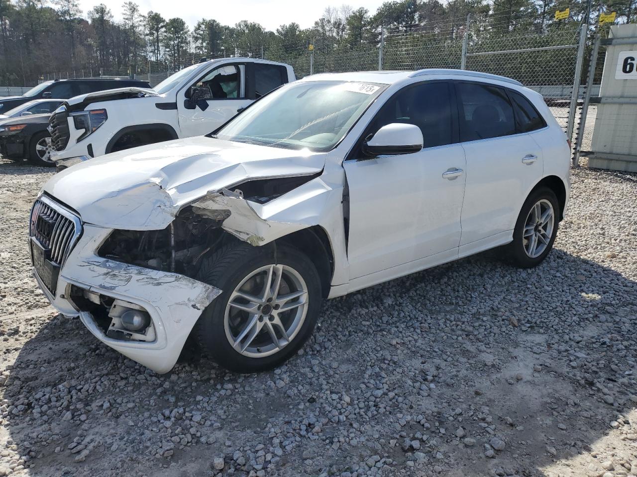 2015 Audi Q5 - Image 1