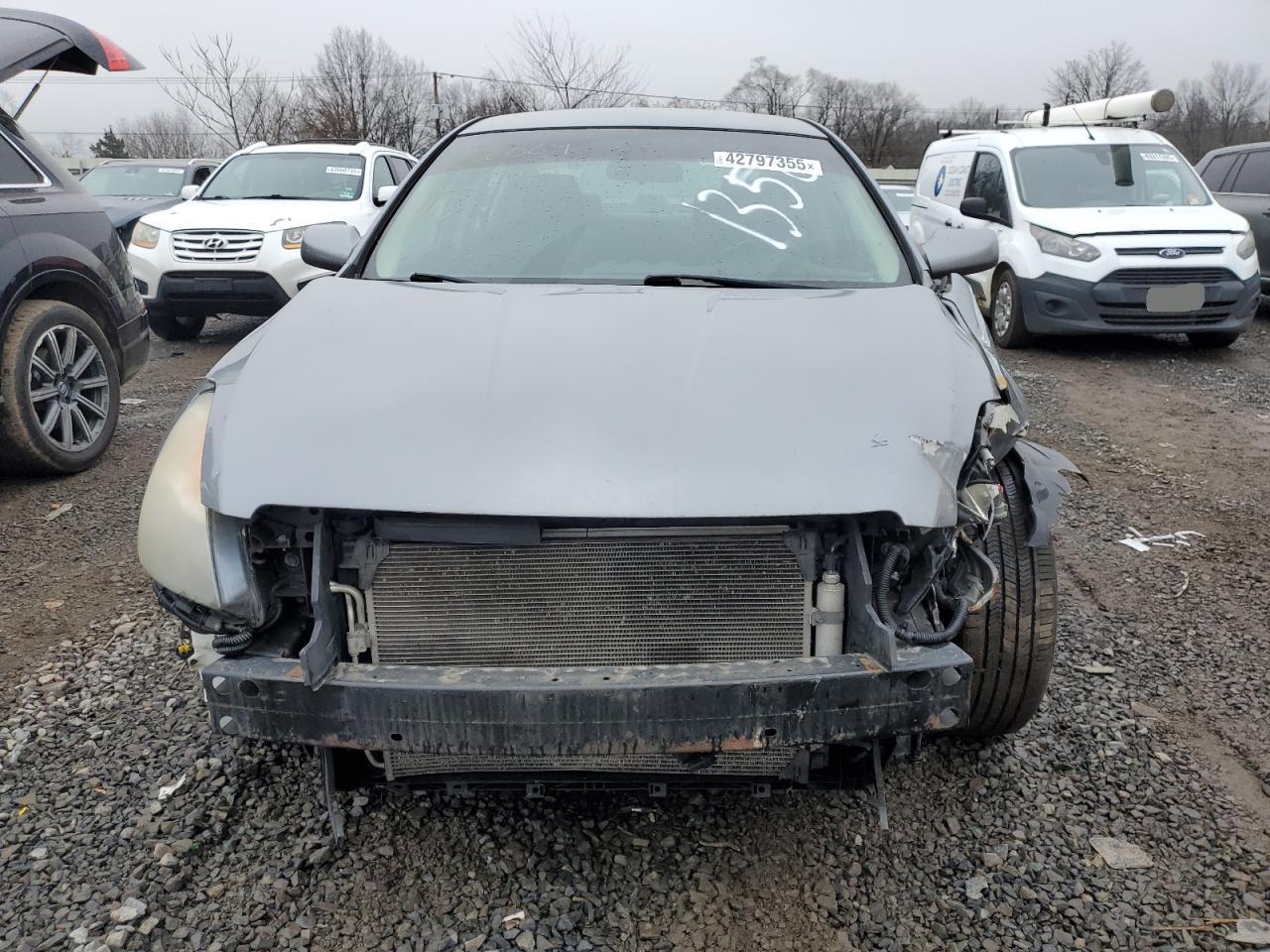 2009 Nissan Altima - Image 5
