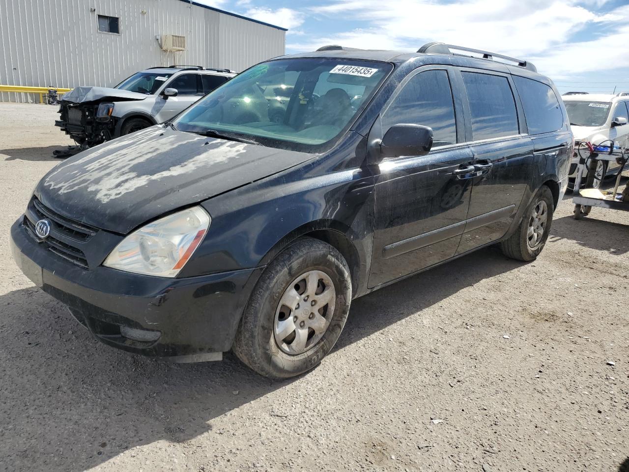 2008 Kia Sedona - Image 1