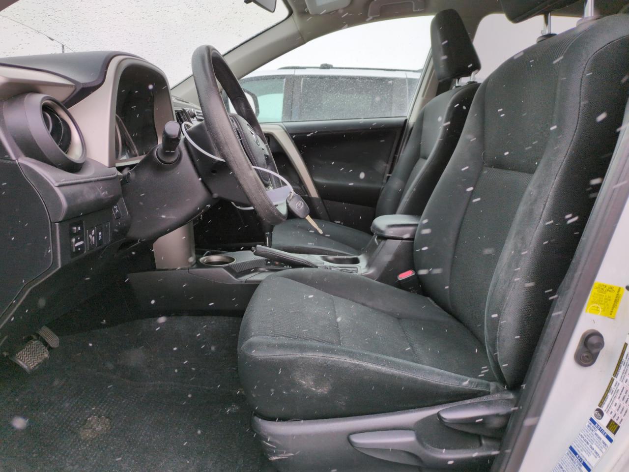 2014 Toyota RAV 4 - Image 7