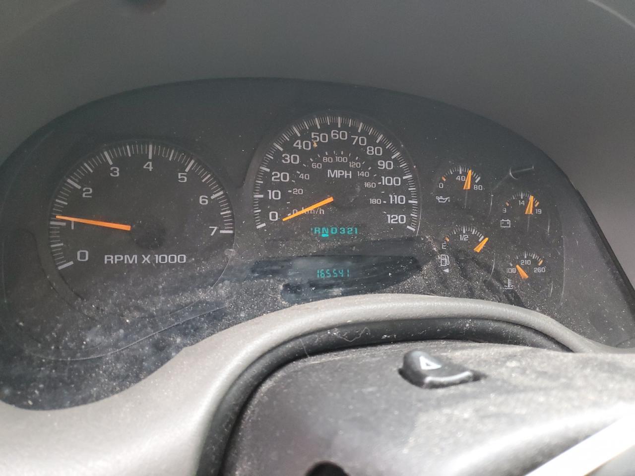 2004 Chevrolet TrailBlazer - Image 9