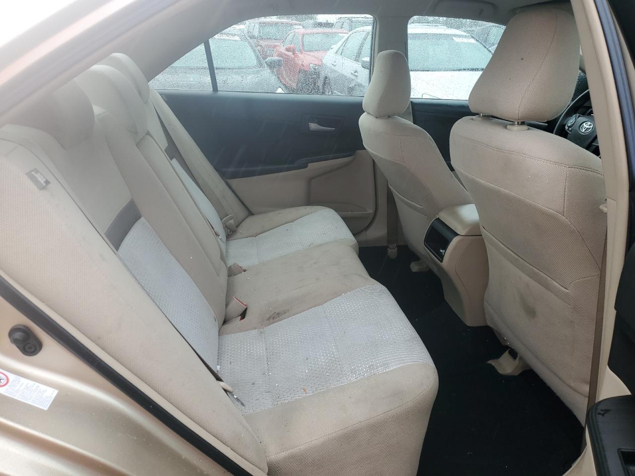 2012 Toyota Camry - Image 10