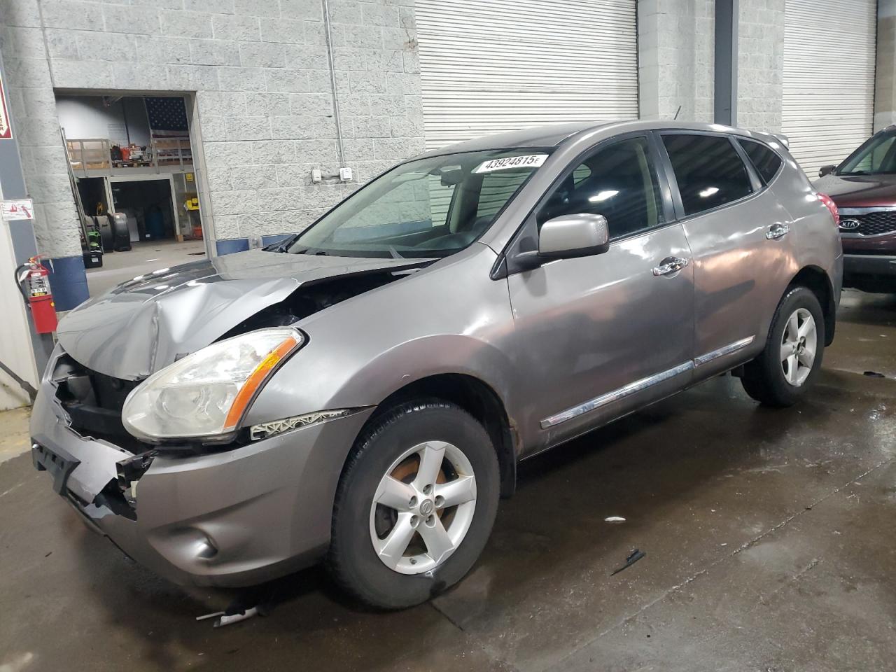 2013 Nissan Rogue - Image 1