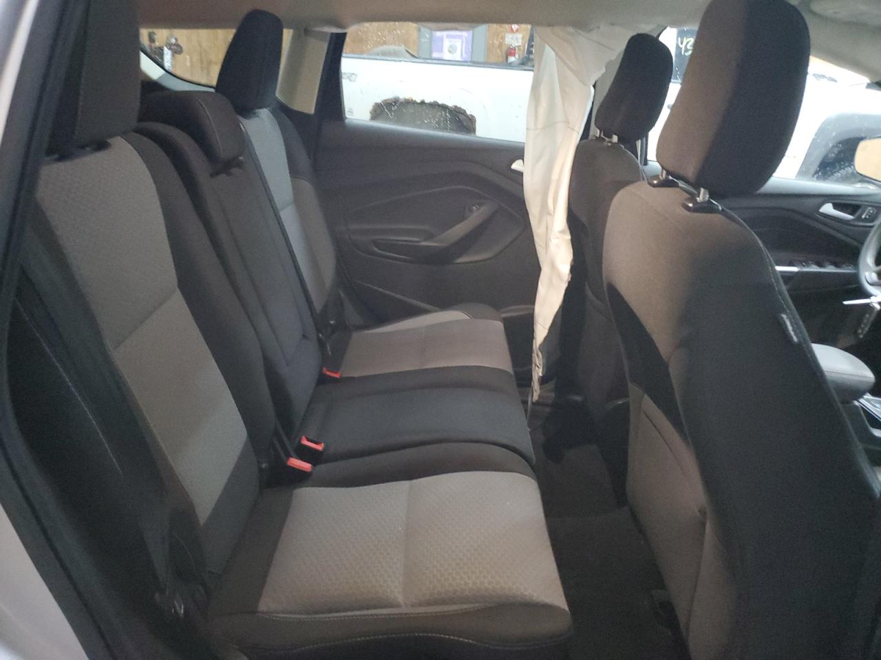 2019 Ford Escape - Image 11