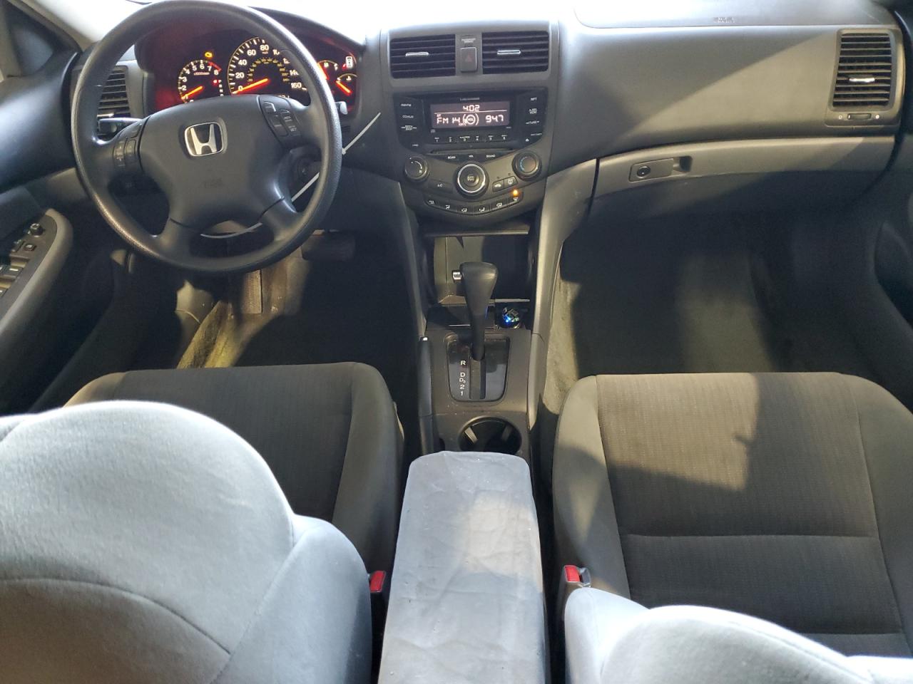 2005 Honda Accord - Image 8