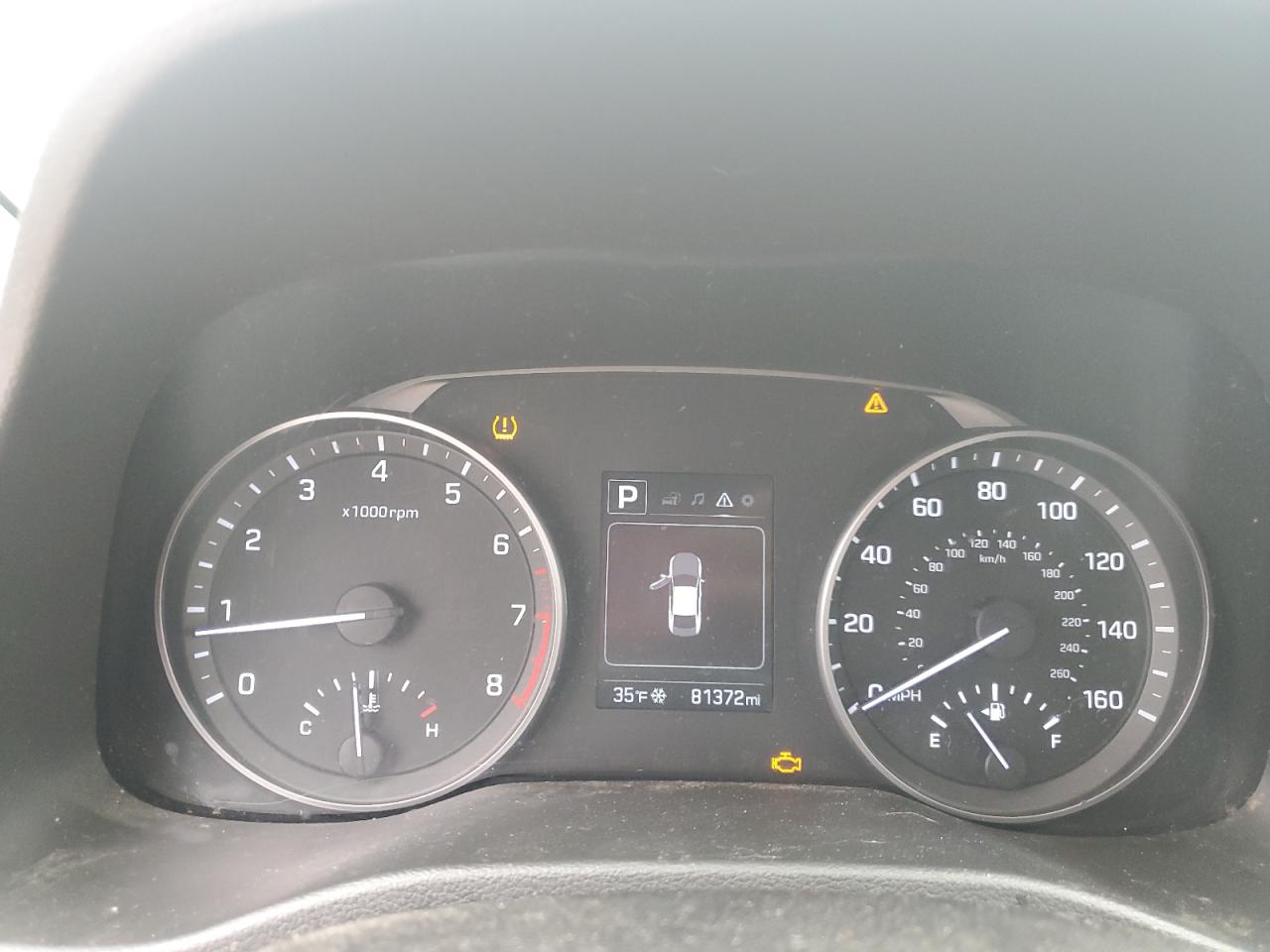 2018 Hyundai Elantra - Image 9