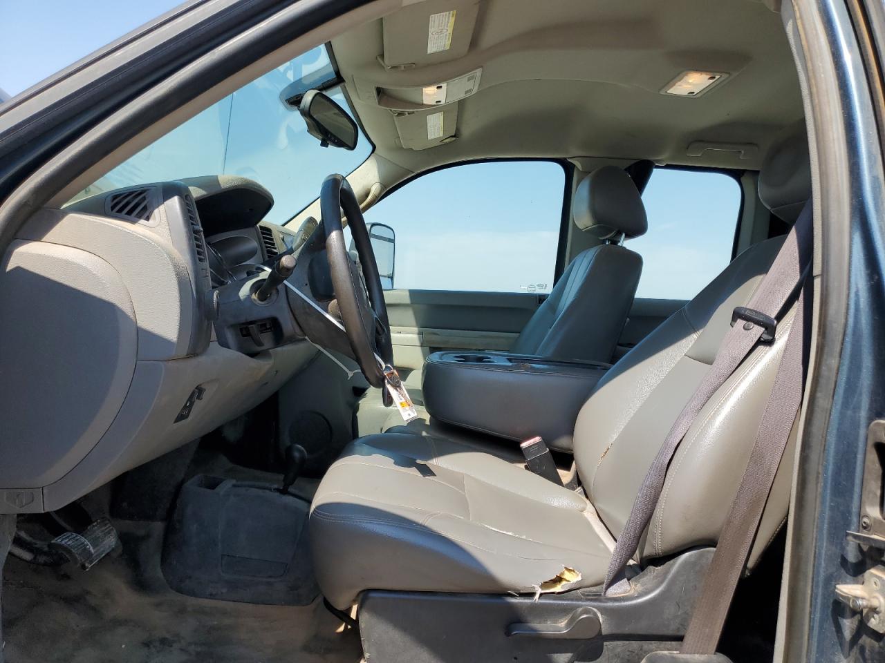 2011 GMC Sierra - Image 7