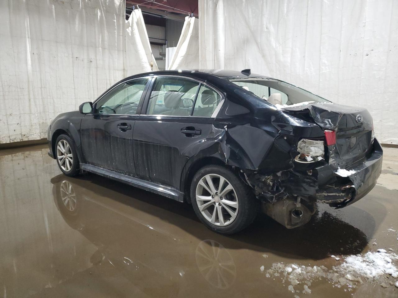 2014 Subaru Legacy - Image 2