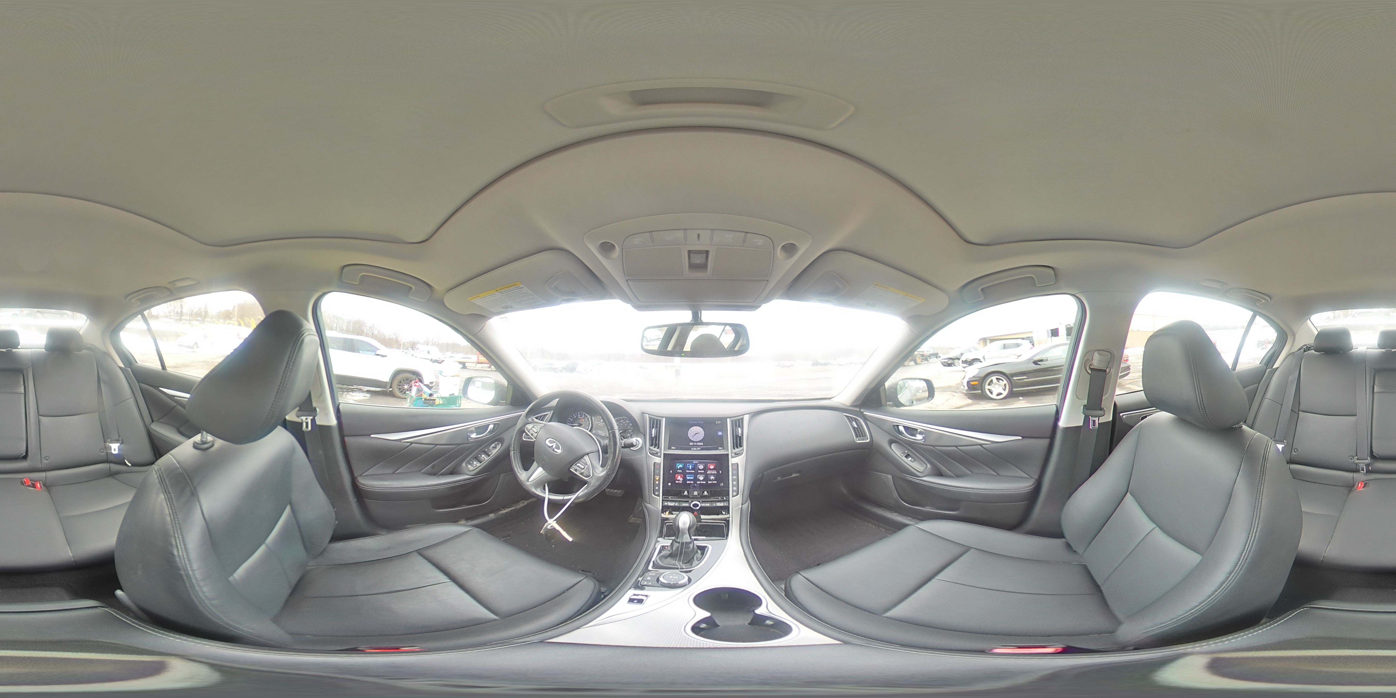 2015 Infiniti Q50 - Image 13