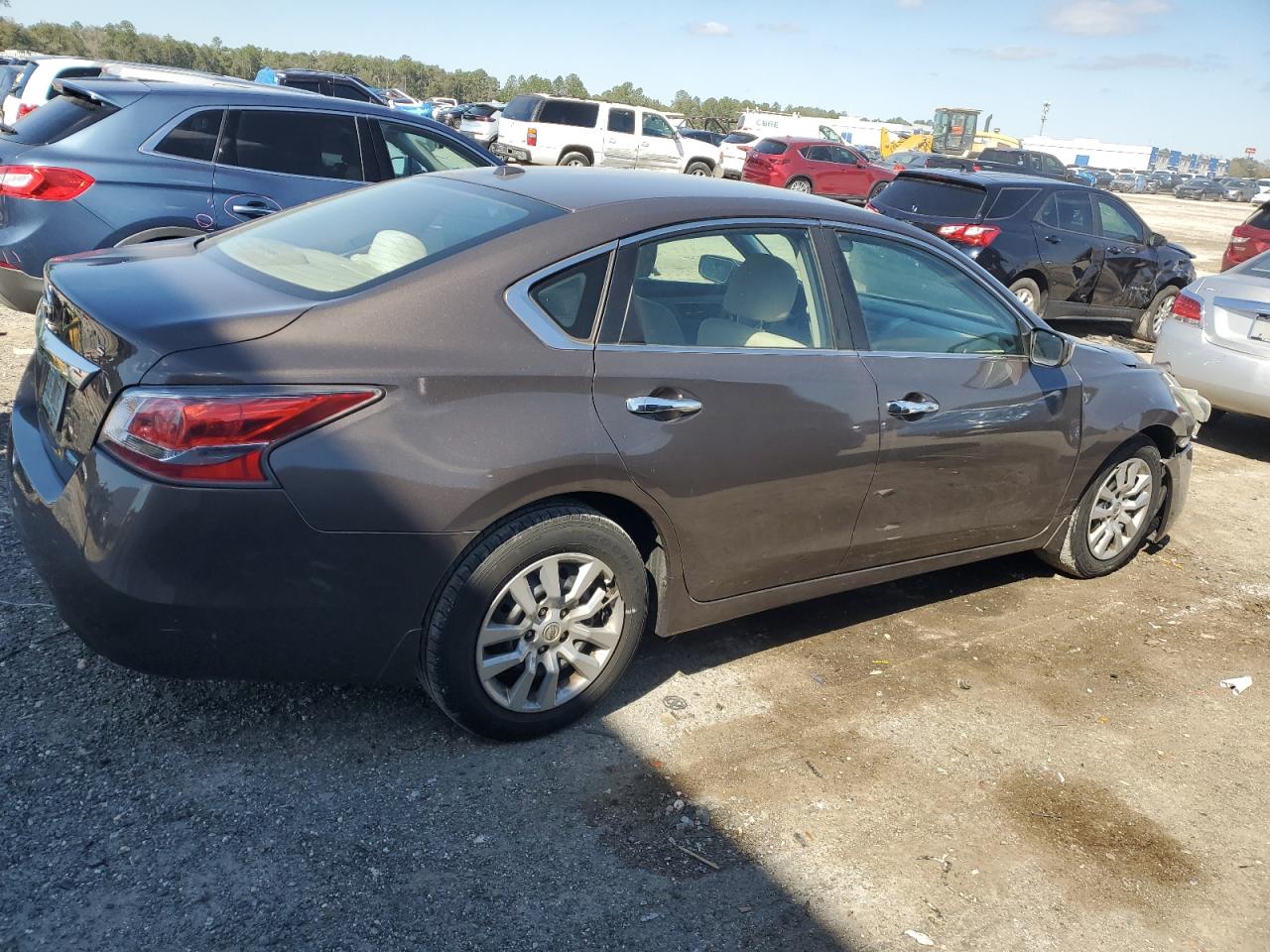 2014 Nissan Altima - Image 3