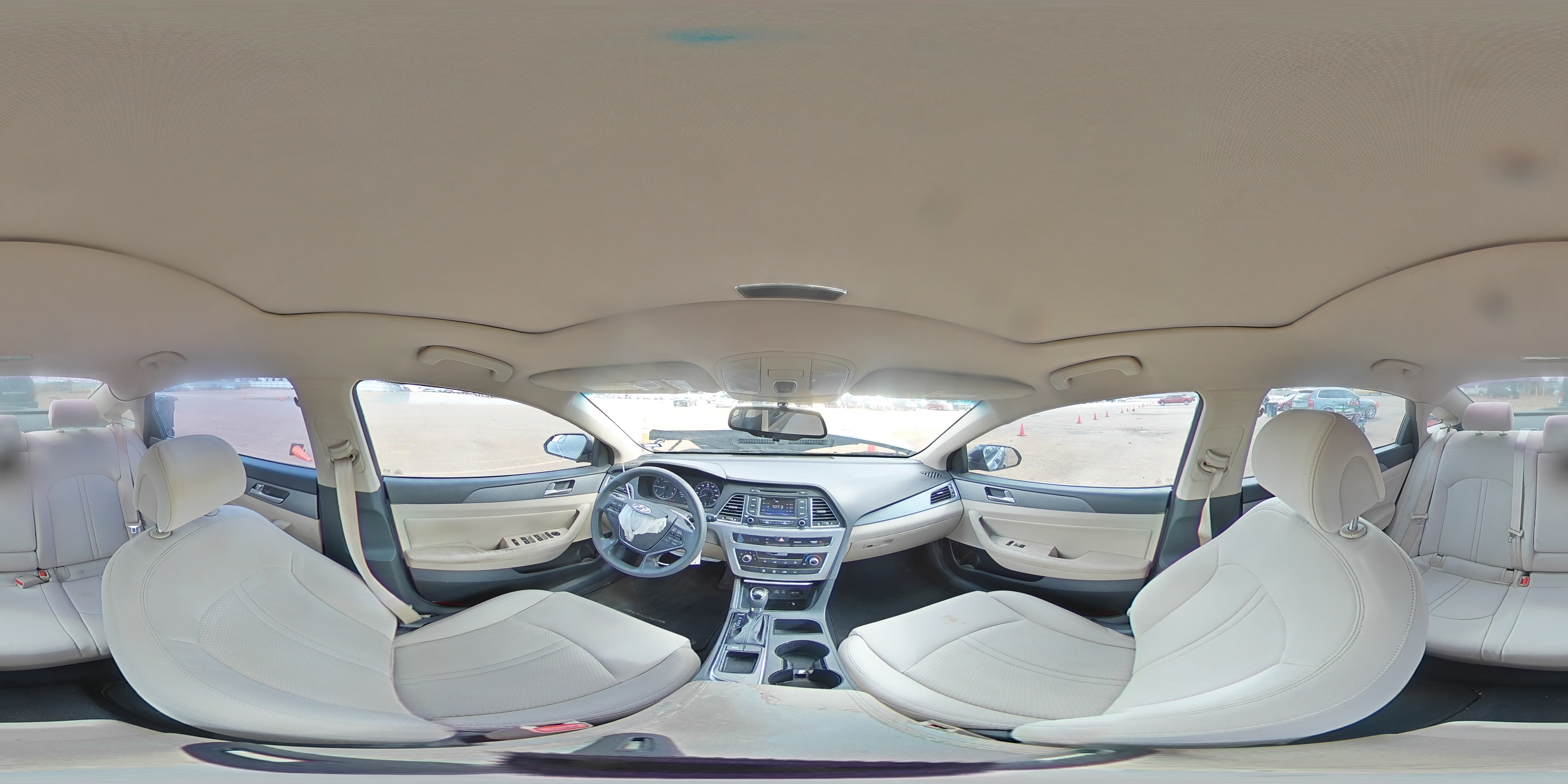 2015 Hyundai Sonata - Image 13