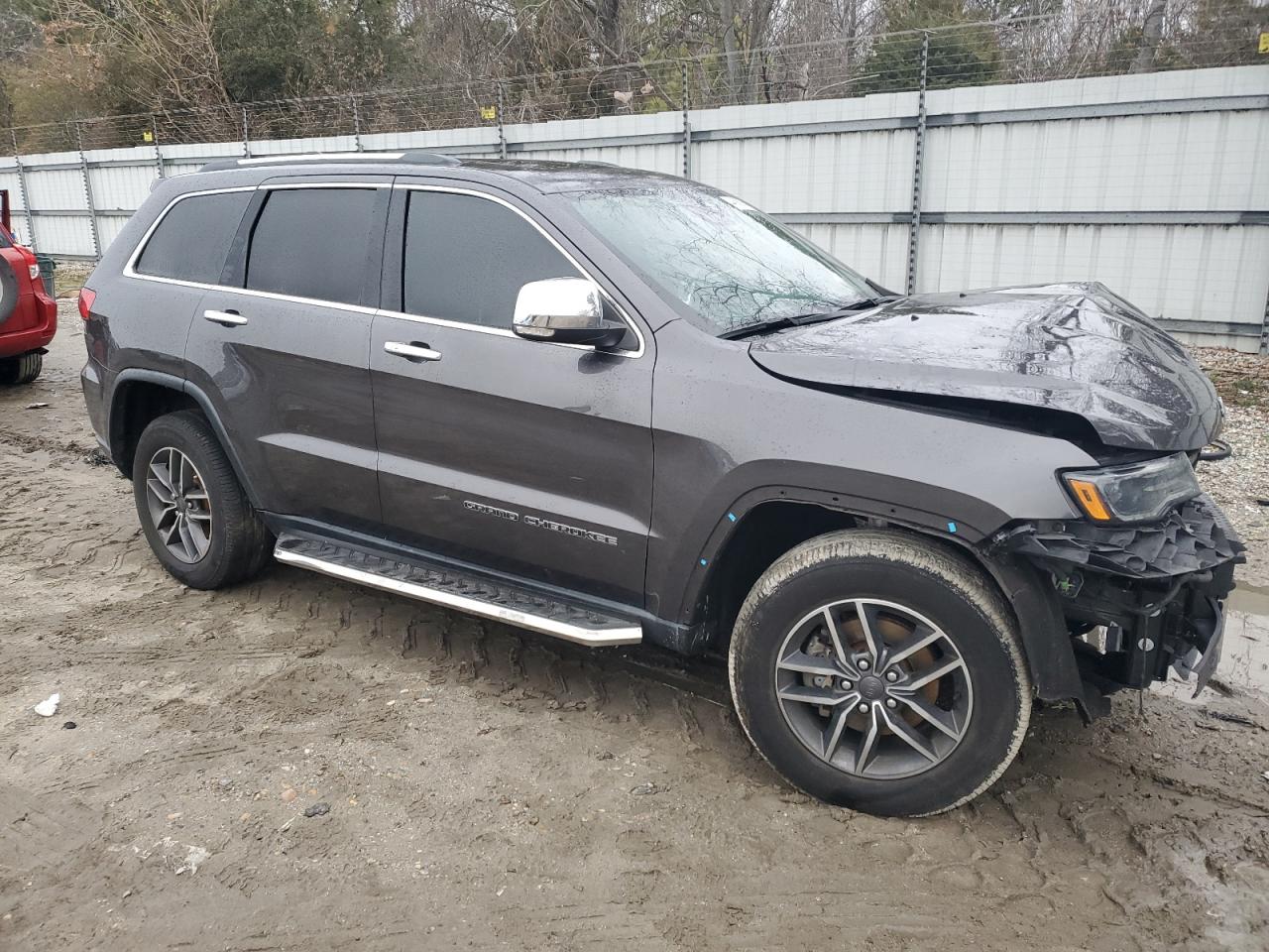 2019 Jeep Grand Cherokee - Image 4