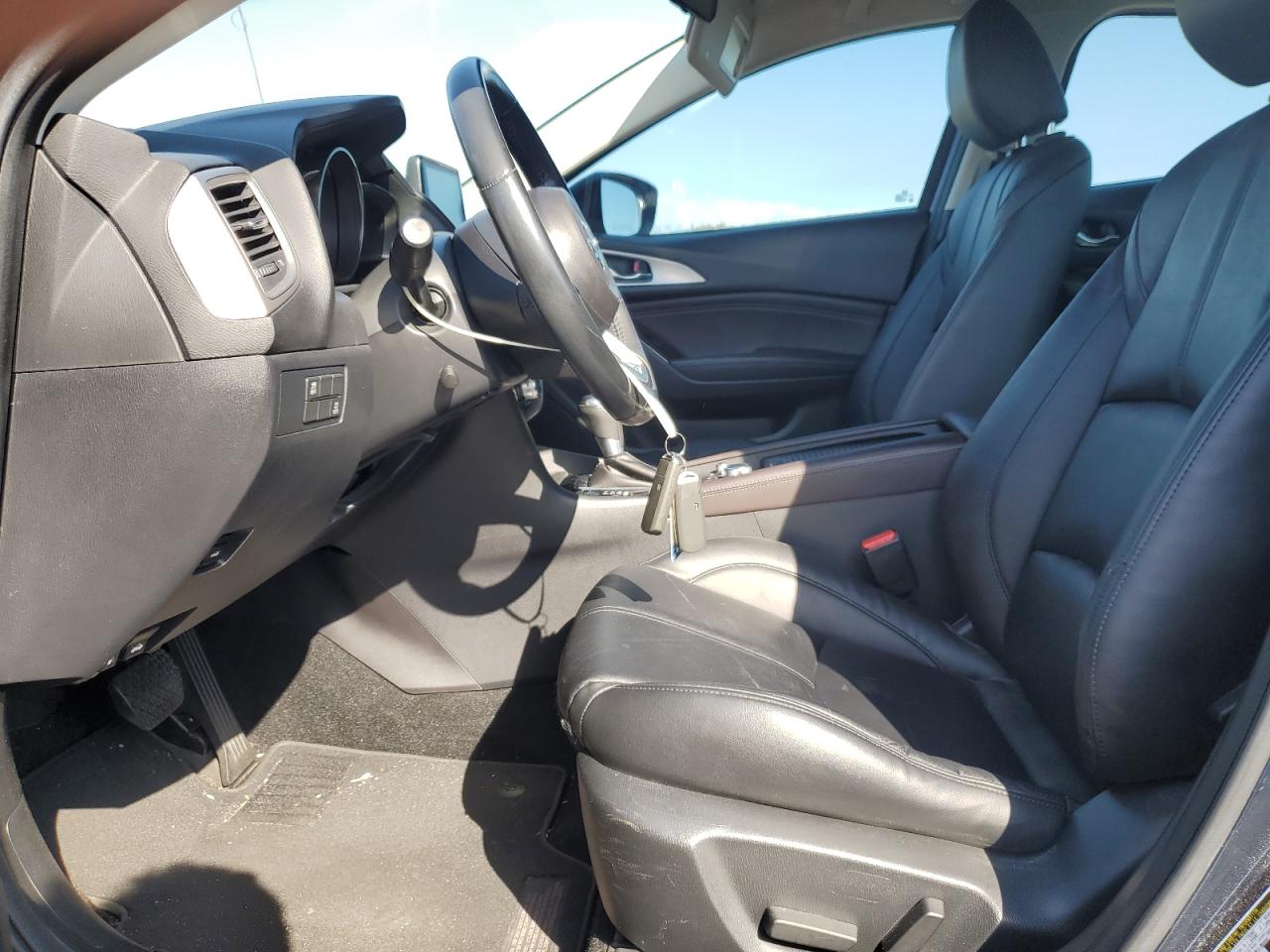 2017 Mazda 3 - Image 7