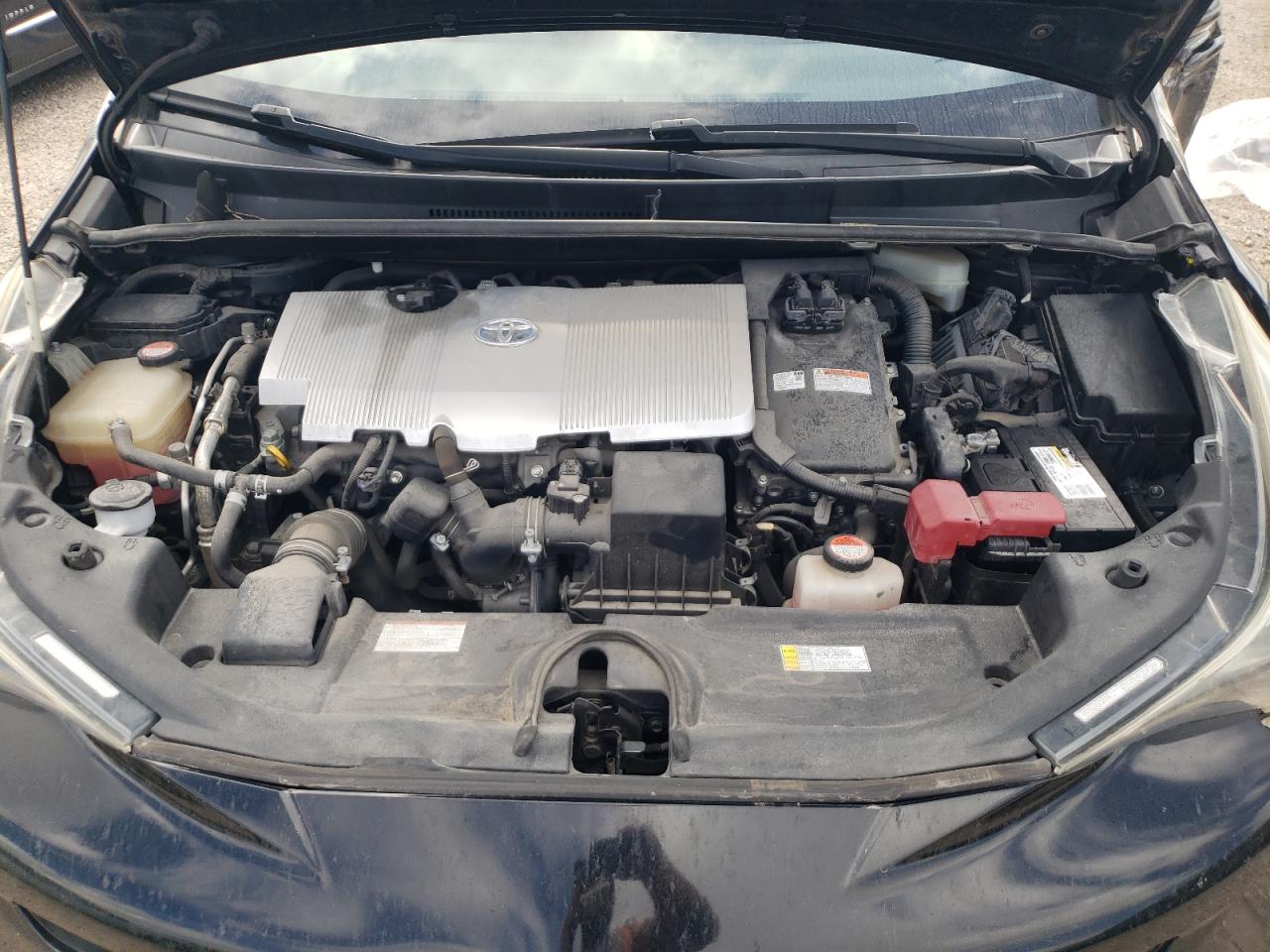 2016 Toyota Prius - Image 11