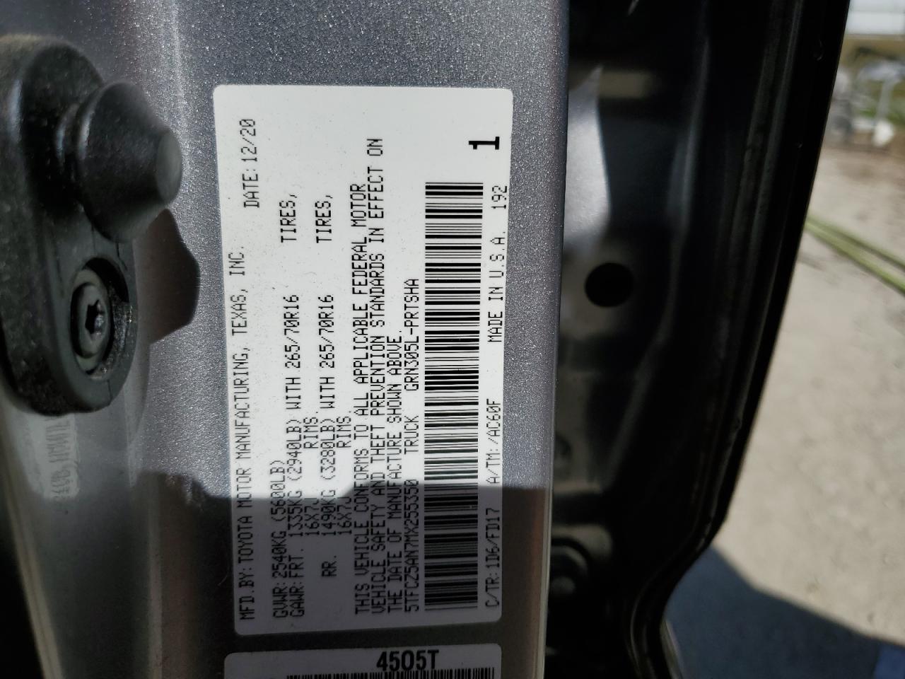 2021 Toyota Tacoma - Image 13