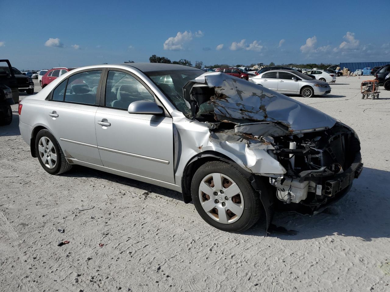 2008 Hyundai Sonata - Image 4