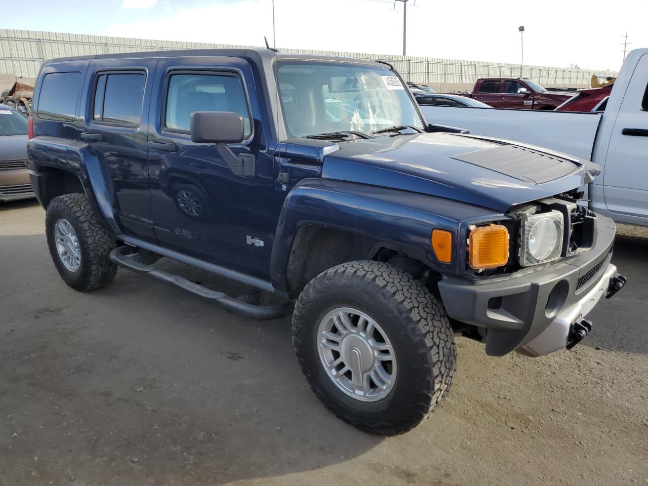 2008 Hummer H3 - Image 4