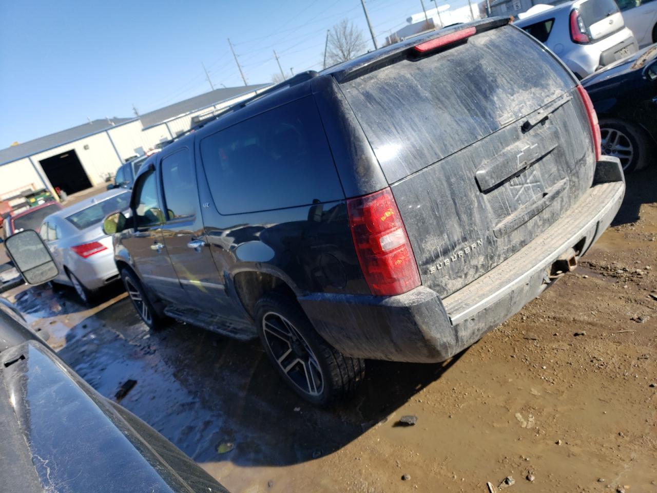 2013 Chevrolet Suburban - Image 2