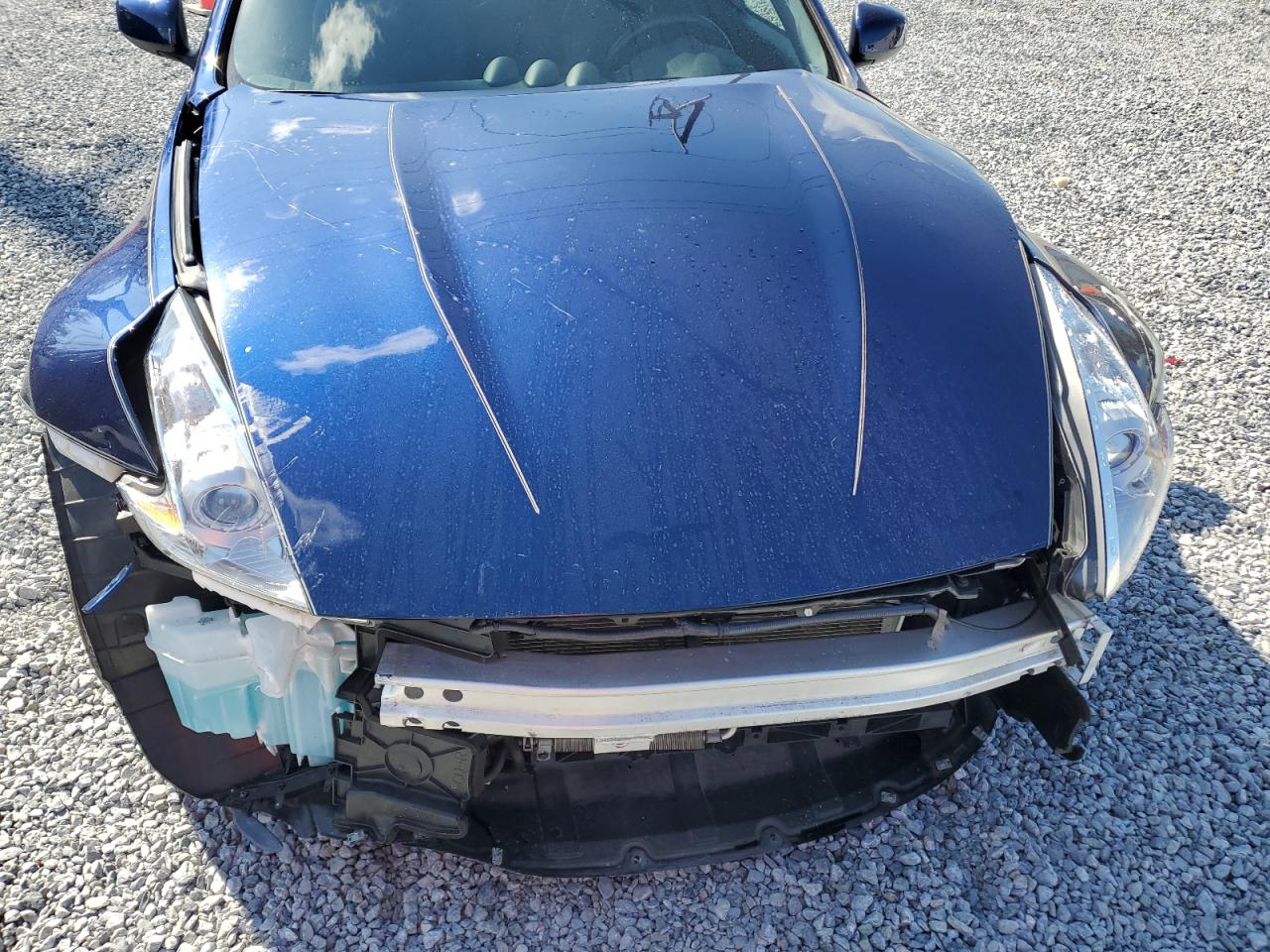 2016 Nissan 370Z - Image 12