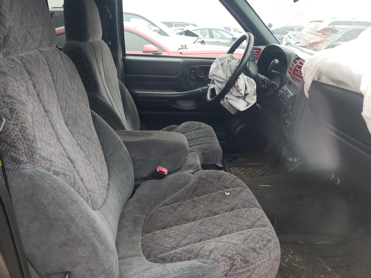 2000 GMC Sonoma - Image 10