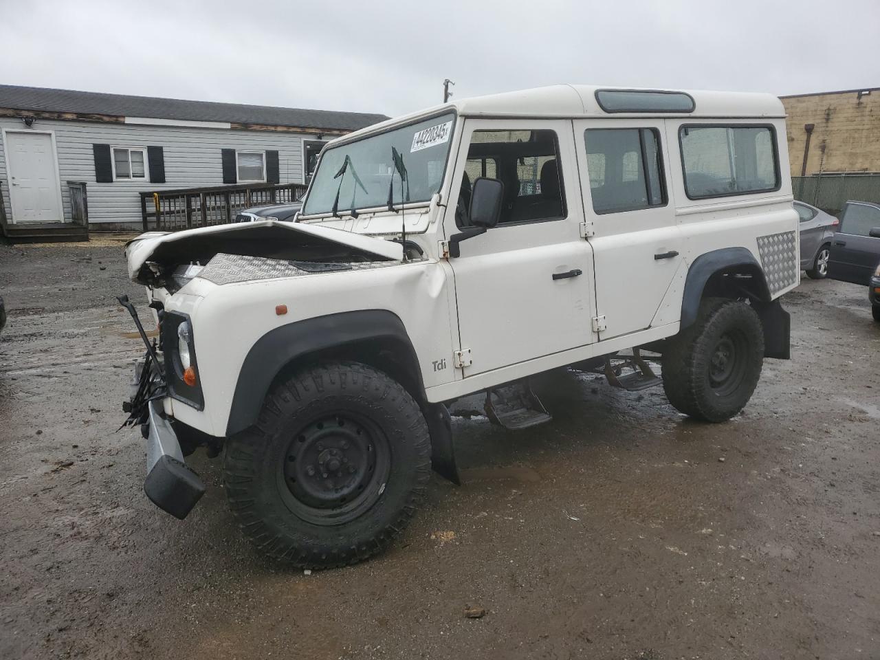 1996 Land Rover Defender 1 продається в Baltimore, MD - All Over