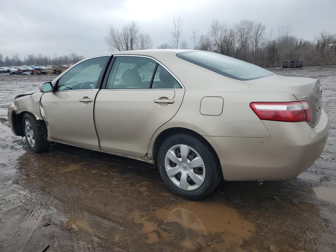 2009 Toyota Camry - Image 2