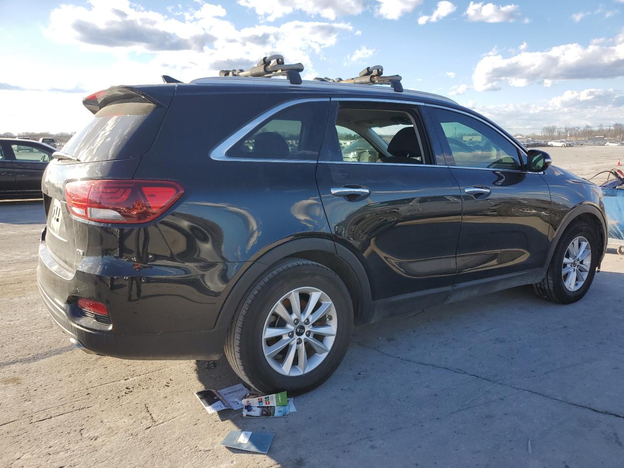 2019 Kia Sorento - Image 3