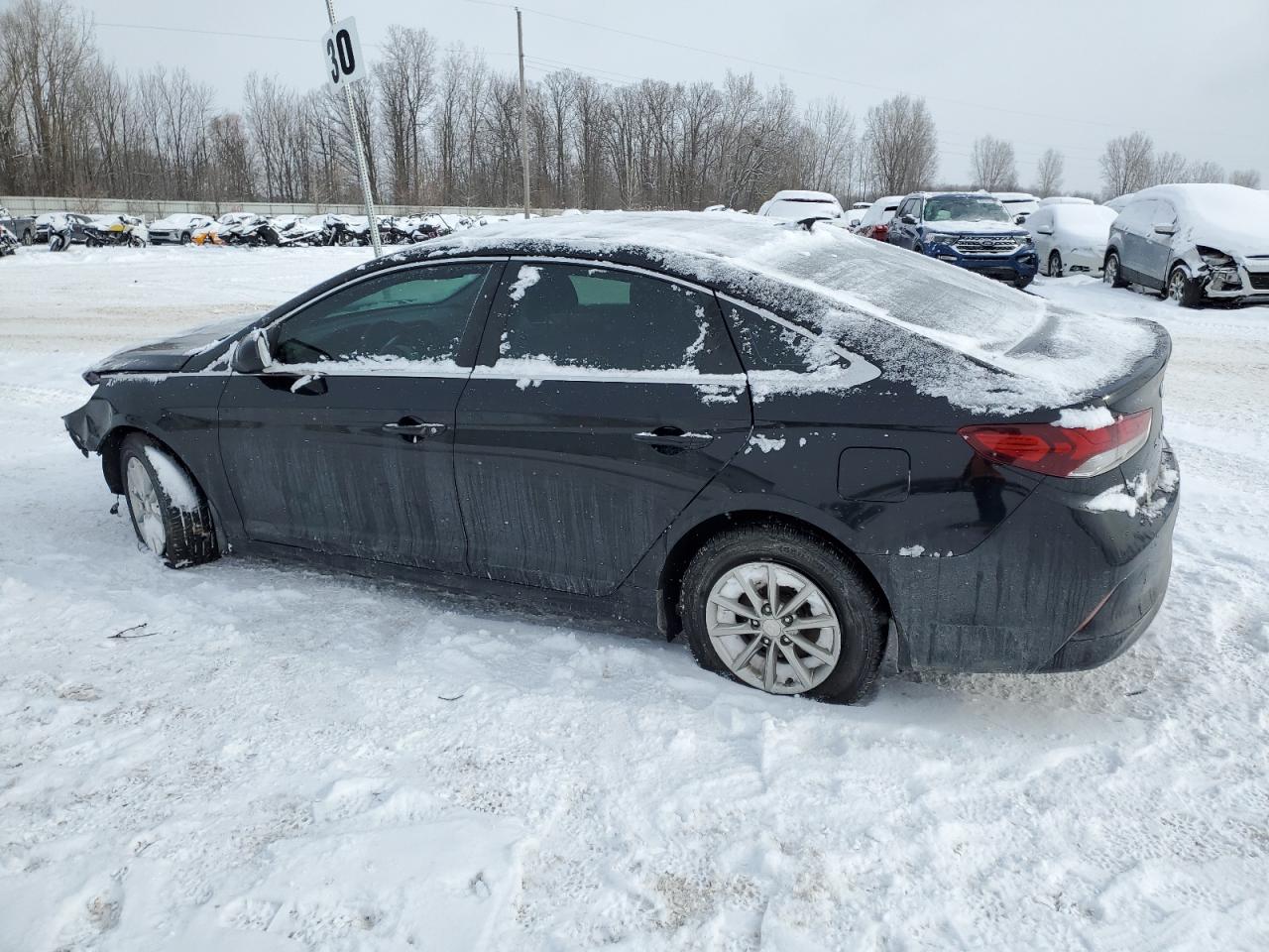 2018 Hyundai Sonata - Image 2
