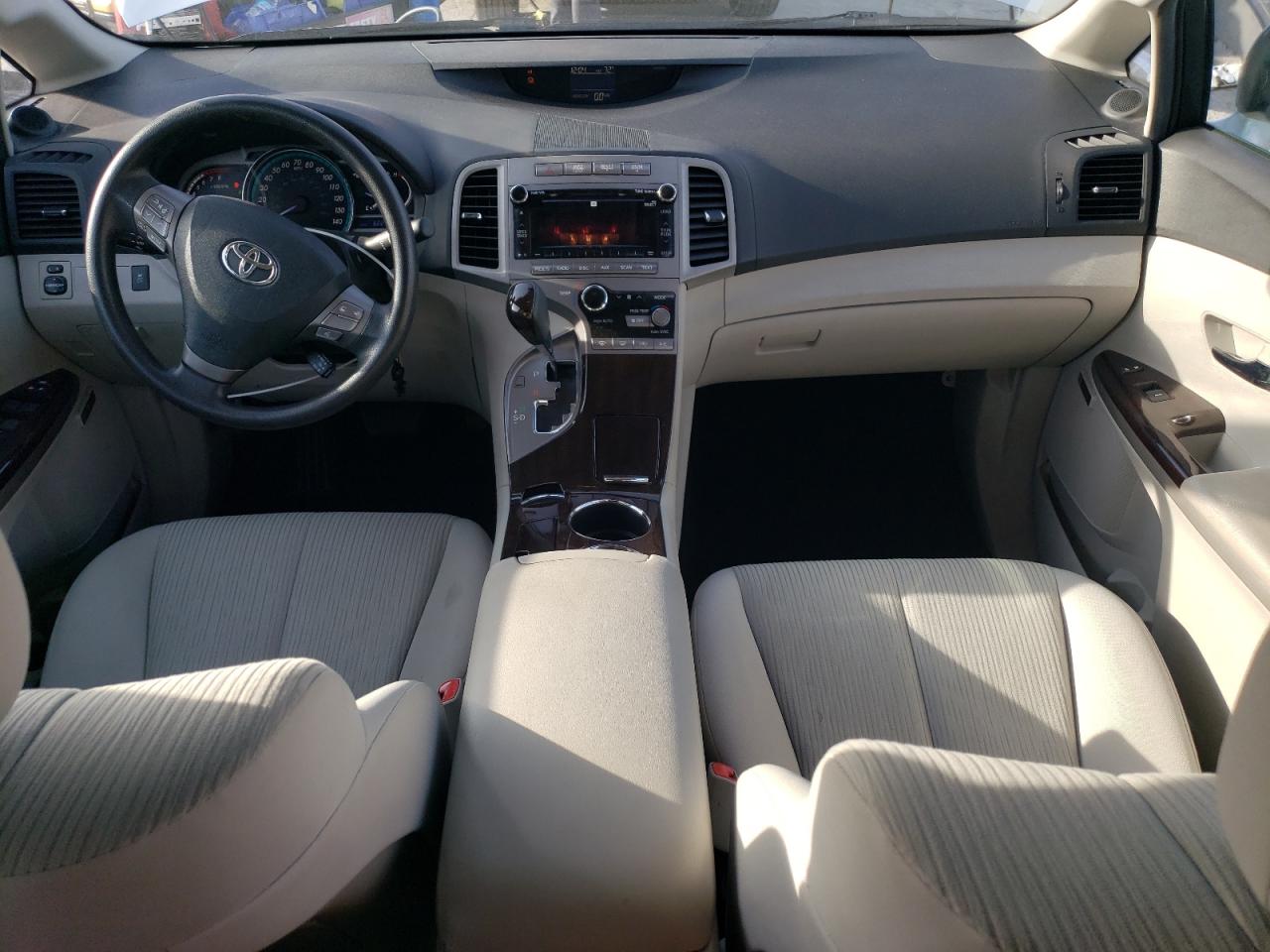 2011 Toyota Venza - Image 8