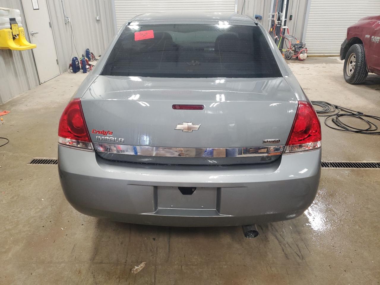 2009 Chevrolet Impala - Image 6