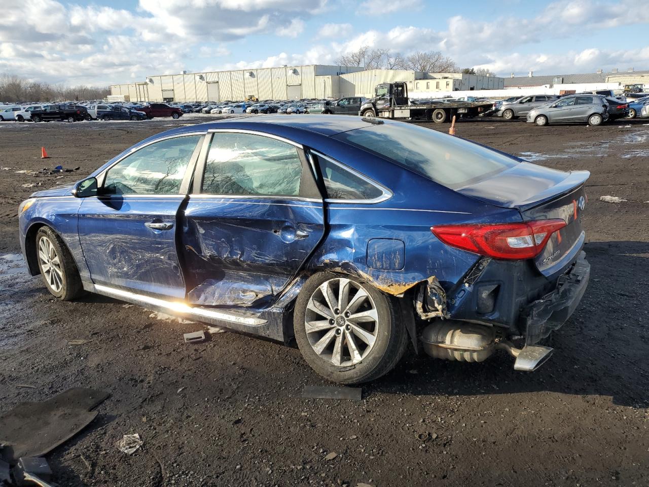 2016 Hyundai Sonata - Image 2