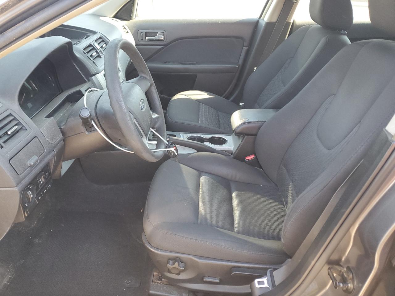 2010 Ford Fusion - Image 7