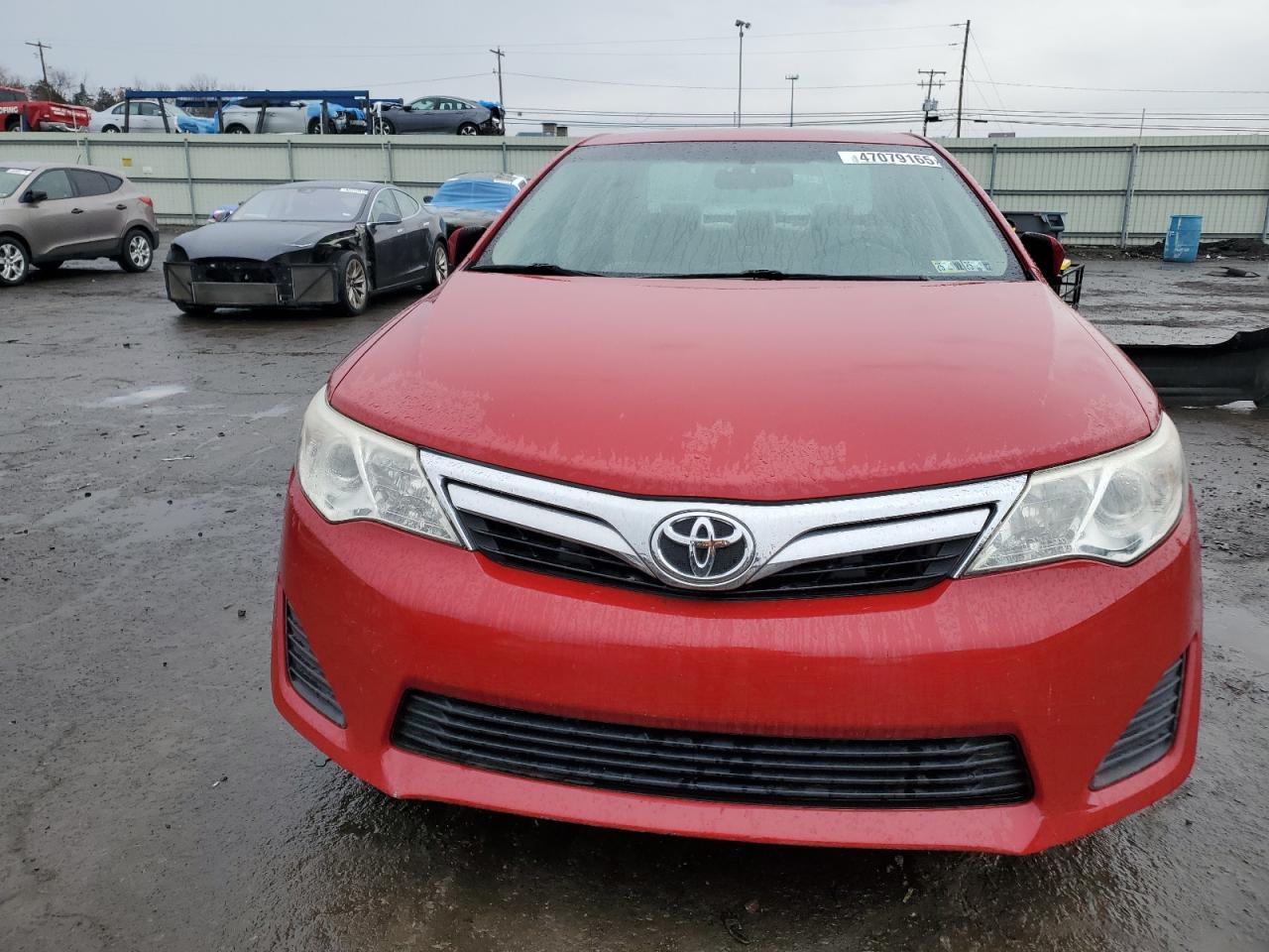 2014 Toyota Camry - Image 5
