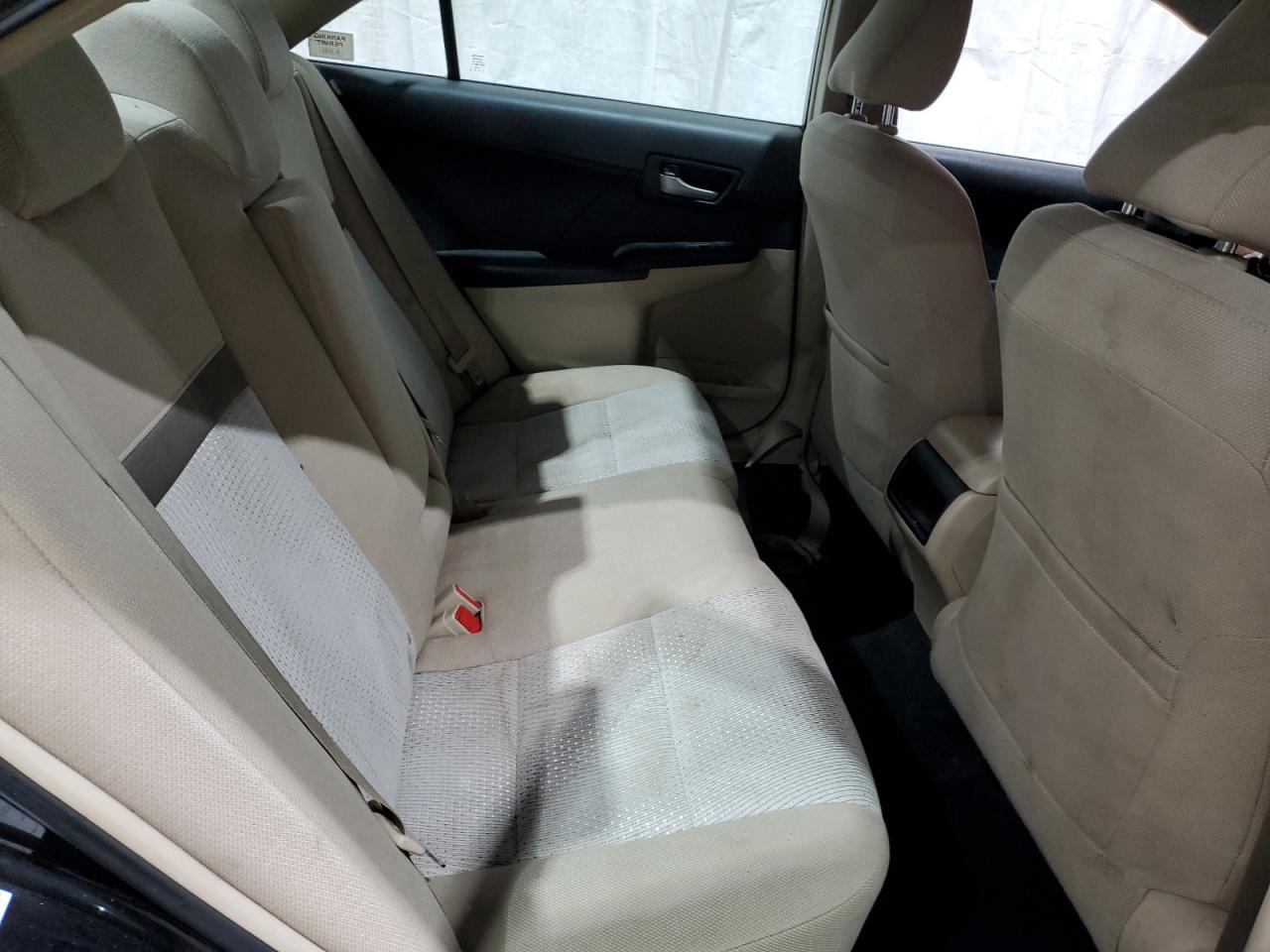 2012 Toyota Camry - Image 10