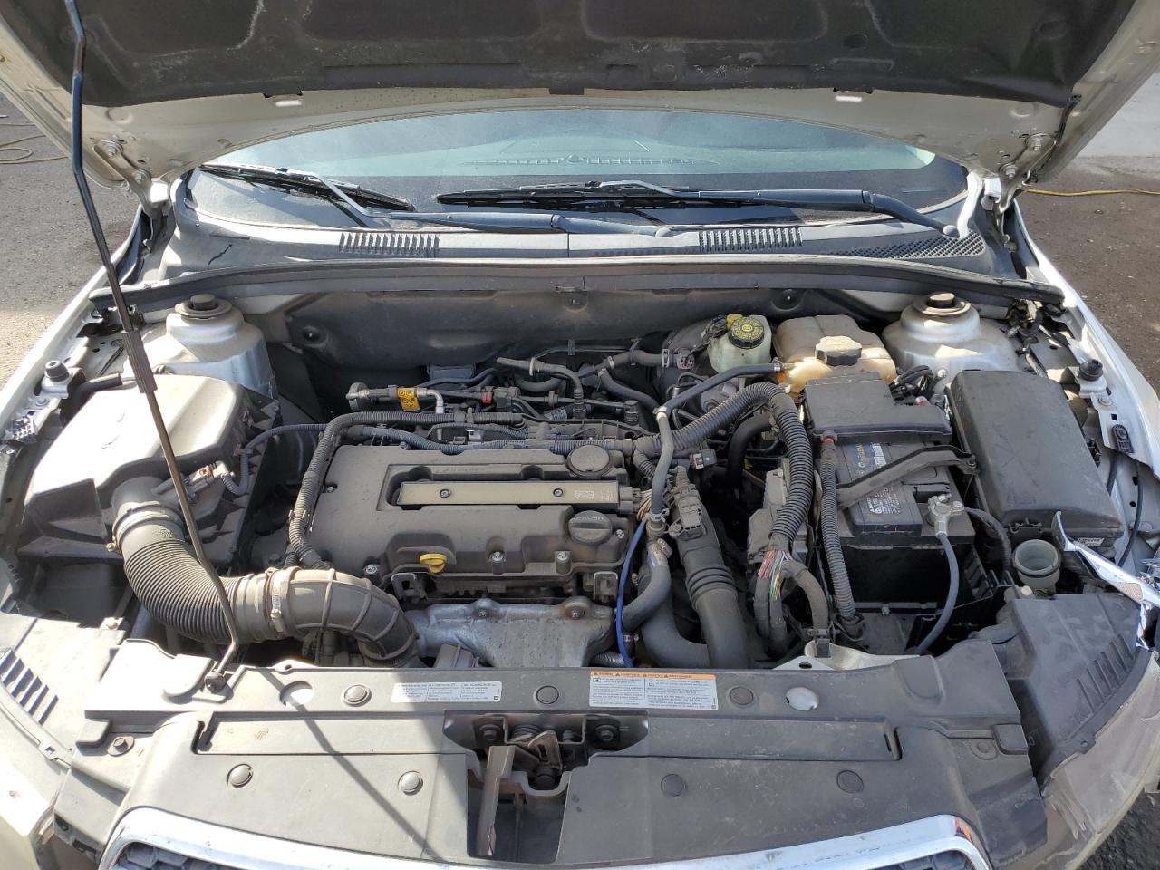 2014 Chevrolet Cruze - Image 11